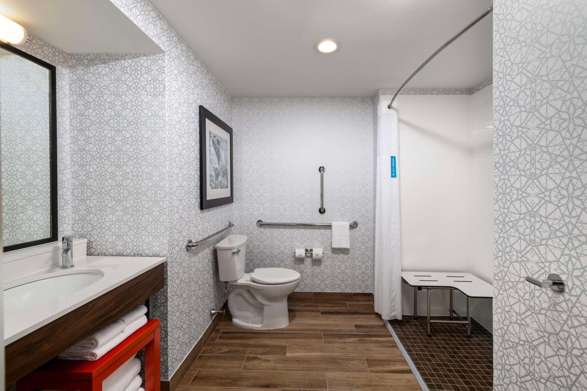 Hampton Inn & Suites State College At Williamsburg Square Luaran gambar
