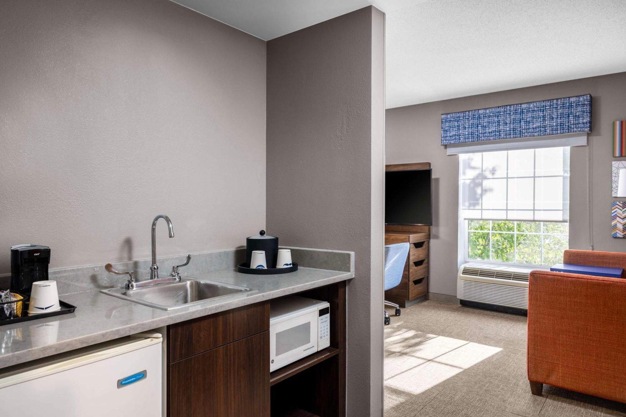Hampton Inn & Suites State College At Williamsburg Square Luaran gambar