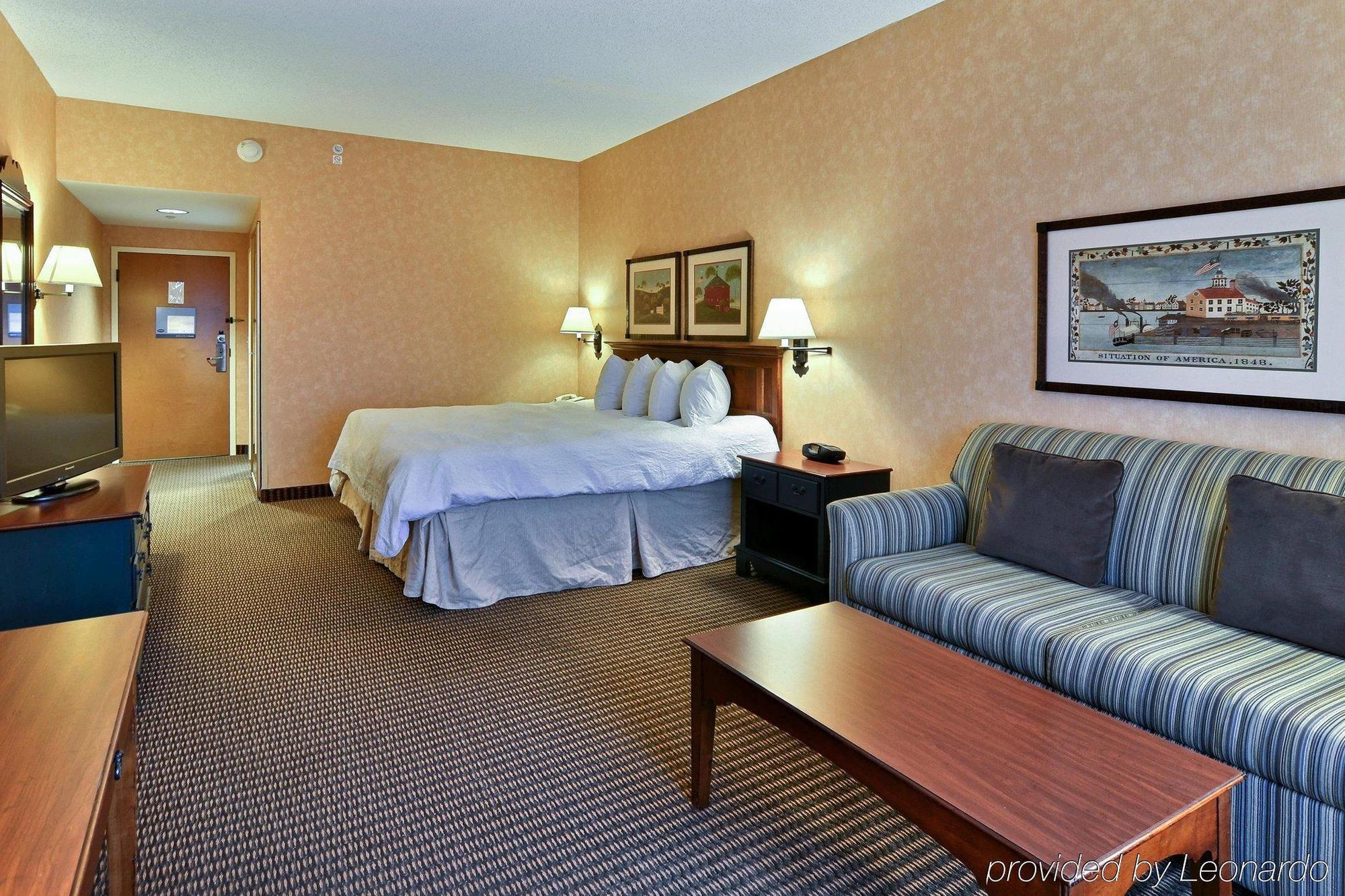 Hampton Inn & Suites State College At Williamsburg Square Luaran gambar