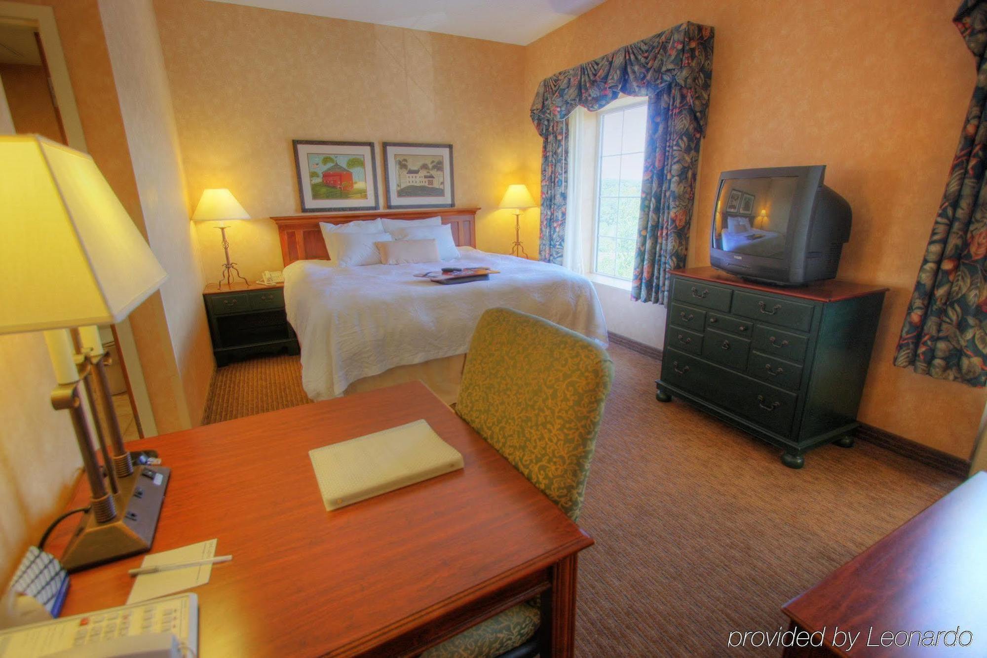 Hampton Inn & Suites State College At Williamsburg Square Bilik gambar